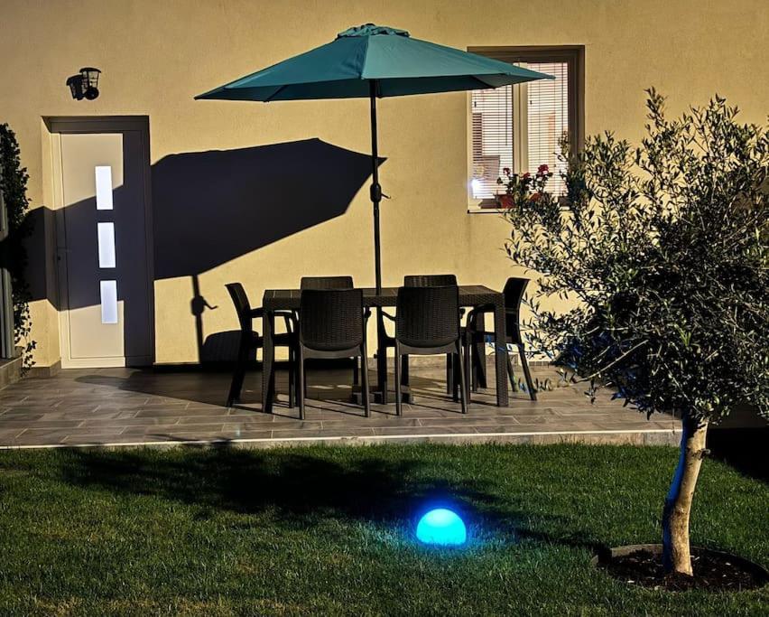 Sejour Magique Proche Aeroport Cdg Asterix Disney Et Paris Maison Toutes Commodites, Terrasse, Wifi, Clim, Lave Vaisselle Saint-Mard  Екстер'єр фото